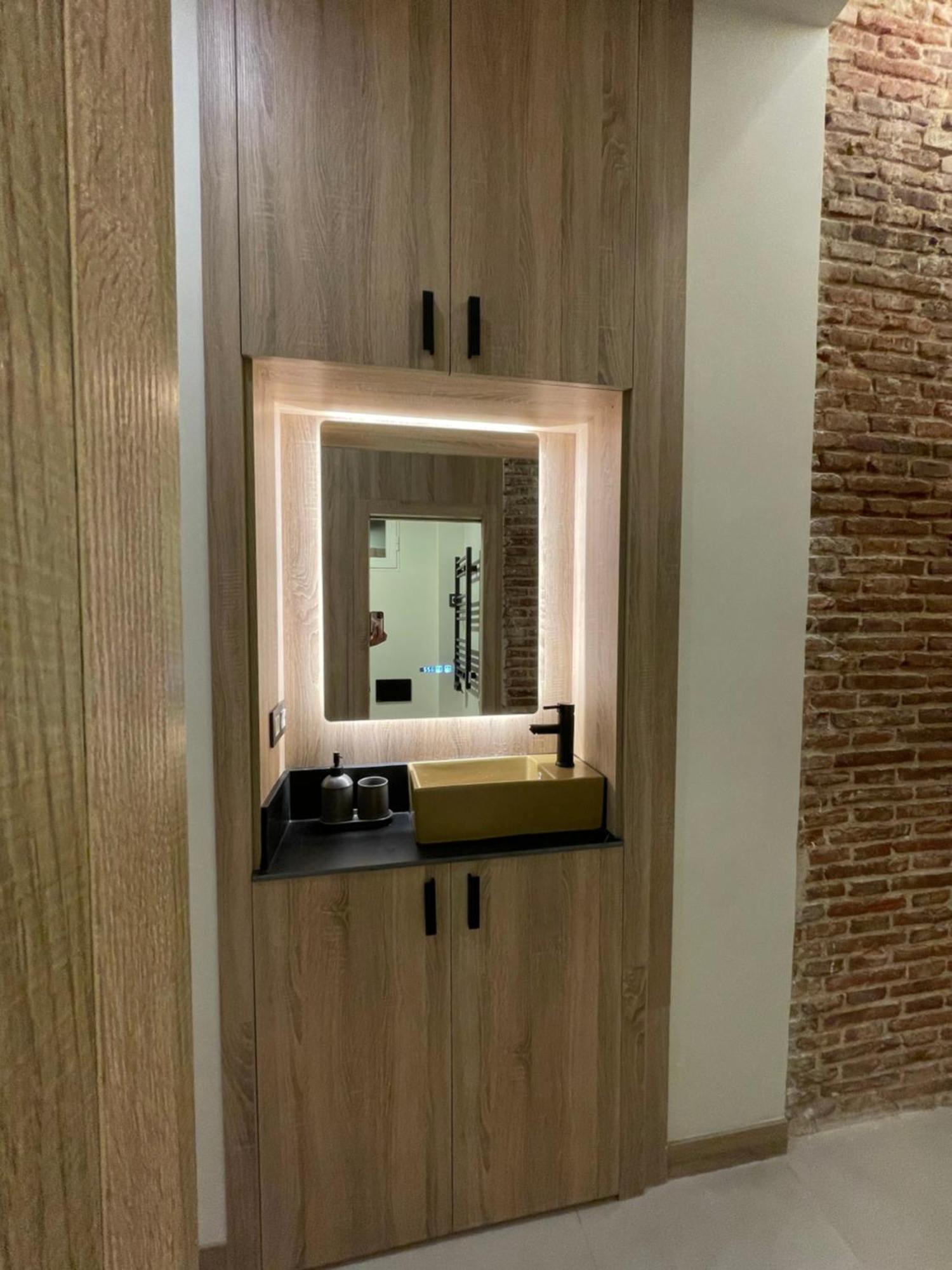 Apartamento Moderno En Edificio Historico Madrid Buitenkant foto