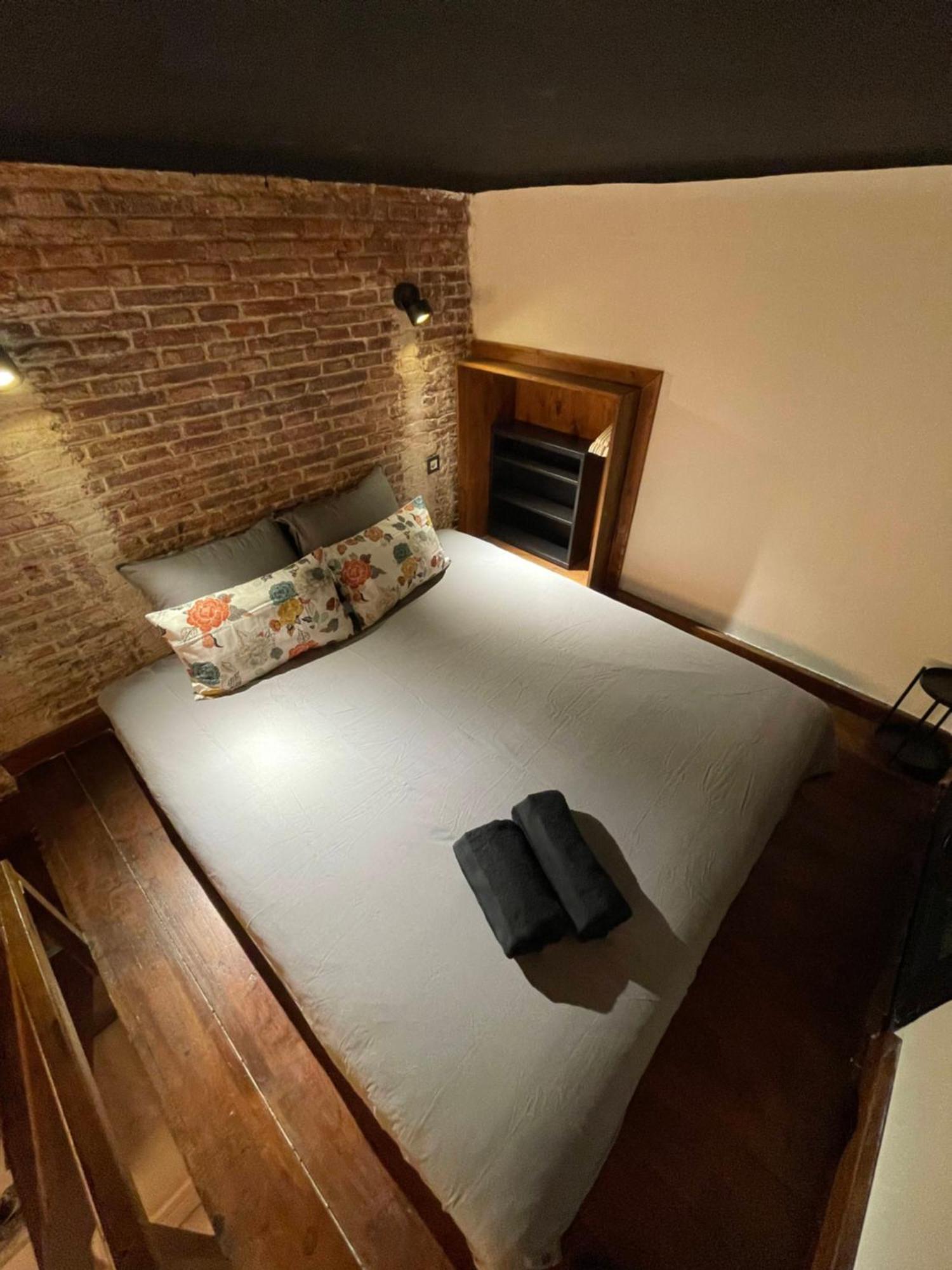 Apartamento Moderno En Edificio Historico Madrid Buitenkant foto