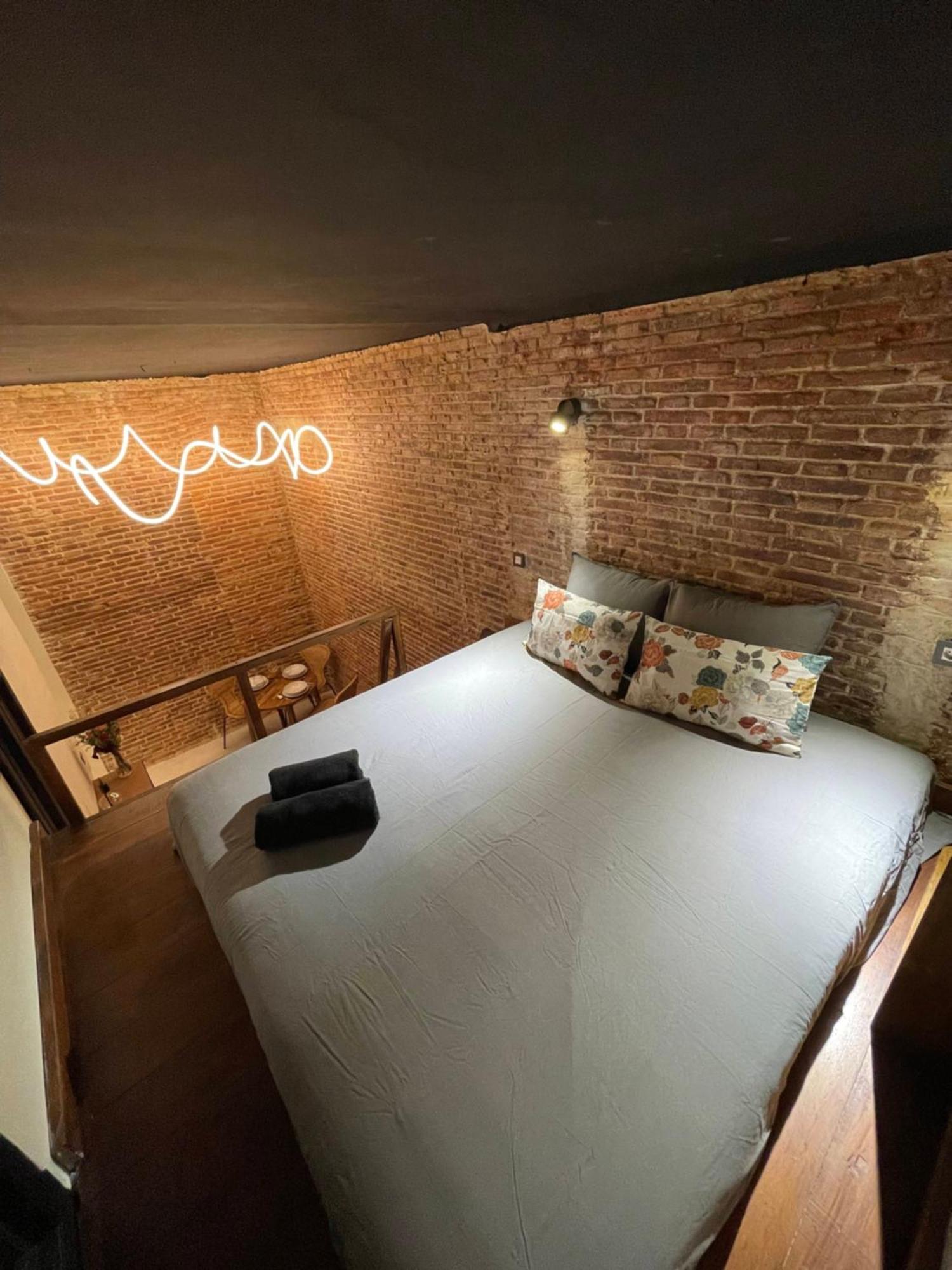 Apartamento Moderno En Edificio Historico Madrid Buitenkant foto